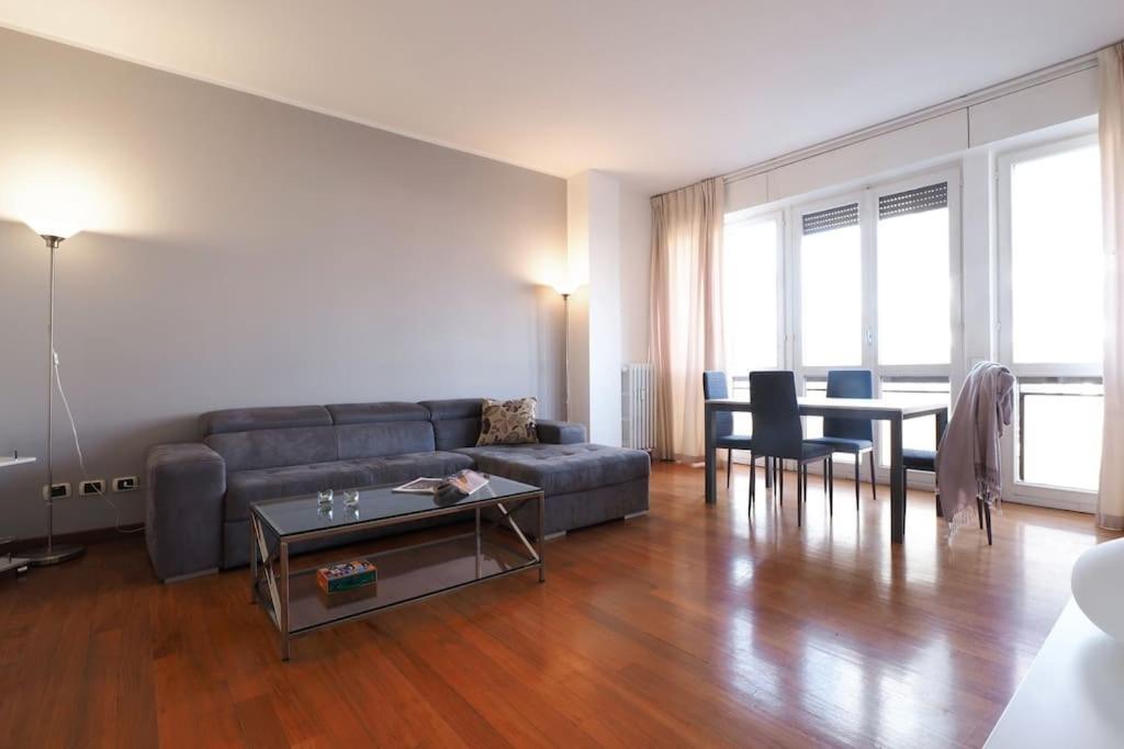 Ampio Bilocale City Life - Mirable Pm Milaan Buitenkant foto
